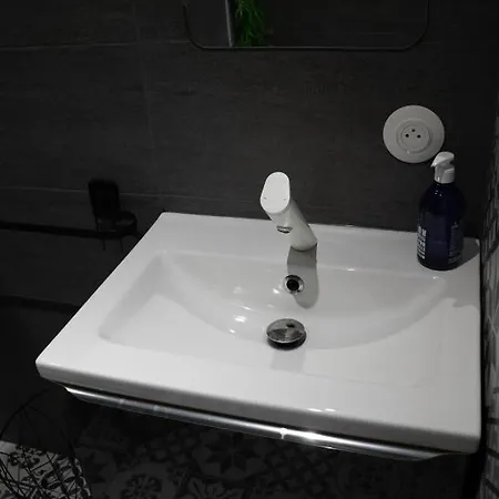 Appartement Little Mama 80 Meters From Public Parking Rapp