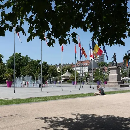 Little Mama 80 Meters From Public Parking Rapp * Colmar