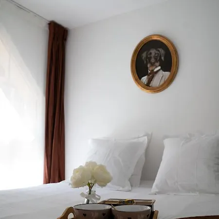 Little Mama Including Free Parking At 100 Meters