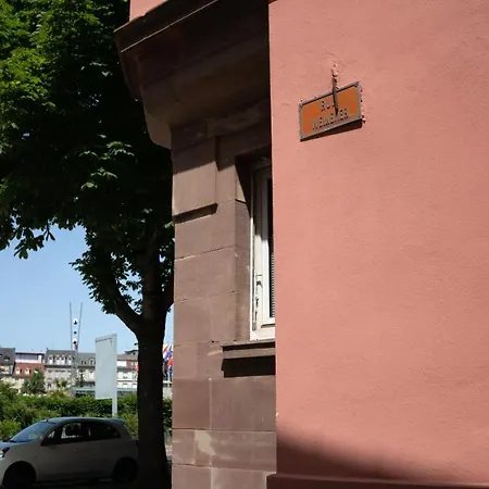 Appartement Little Mama 80 Meters From Public Parking Rapp
