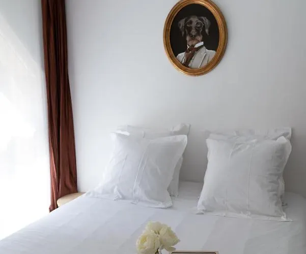 Little Mama Including Free Parking At 100 Meters *